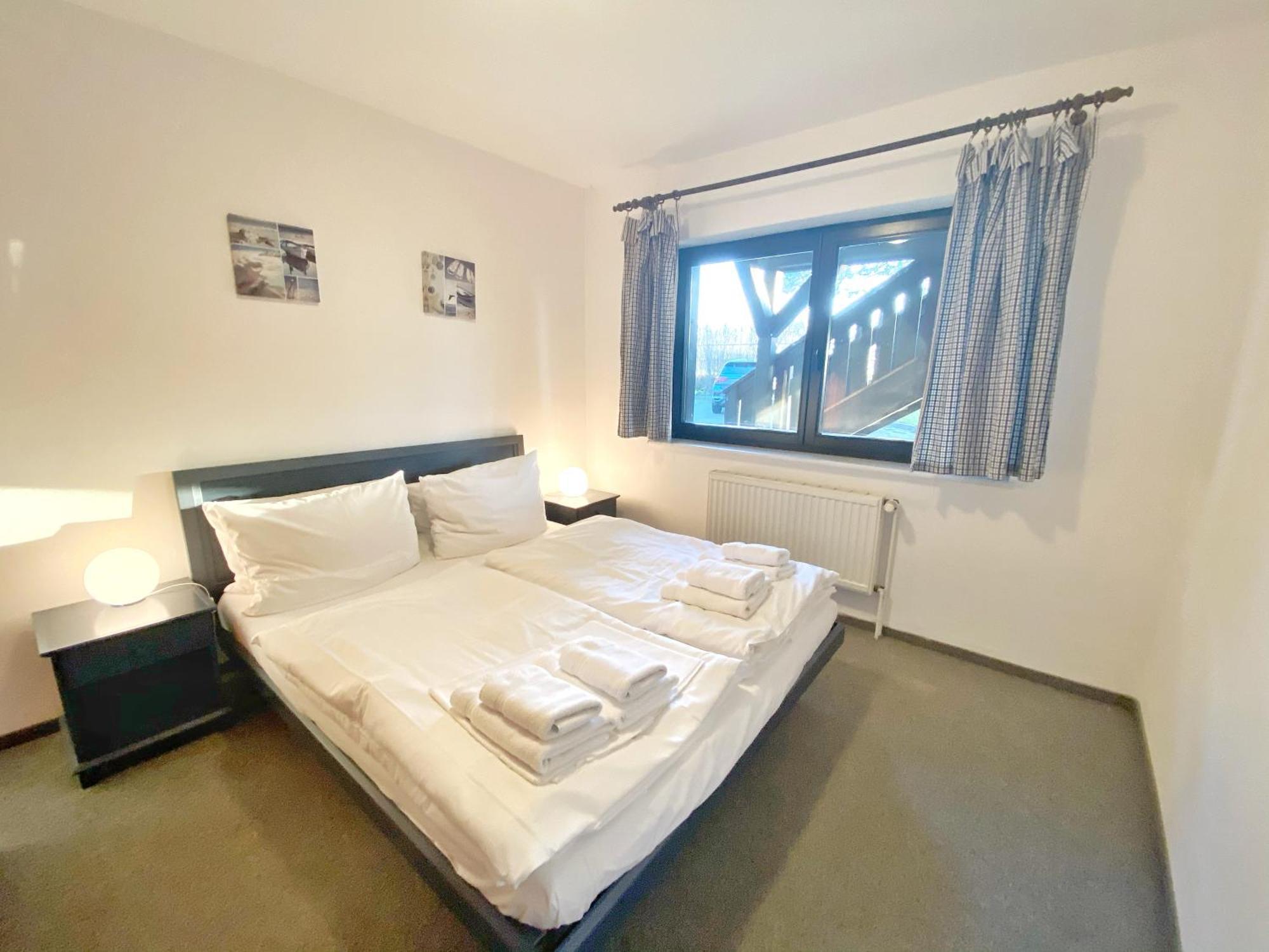 Landpension Dubnitz - Ferienwohnung 1 Sassnitz Extérieur photo