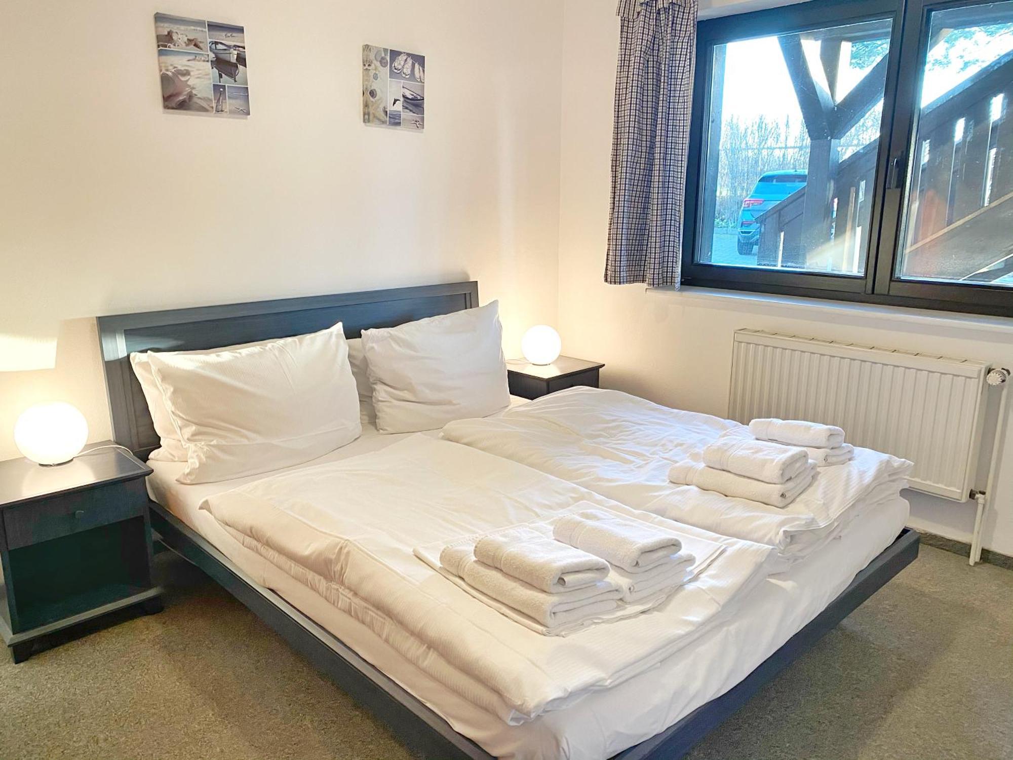 Landpension Dubnitz - Ferienwohnung 1 Sassnitz Extérieur photo